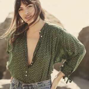 Doen O'Keefe Oversized Floral Button Front Blouse Top in Marthas Garden - XSmall